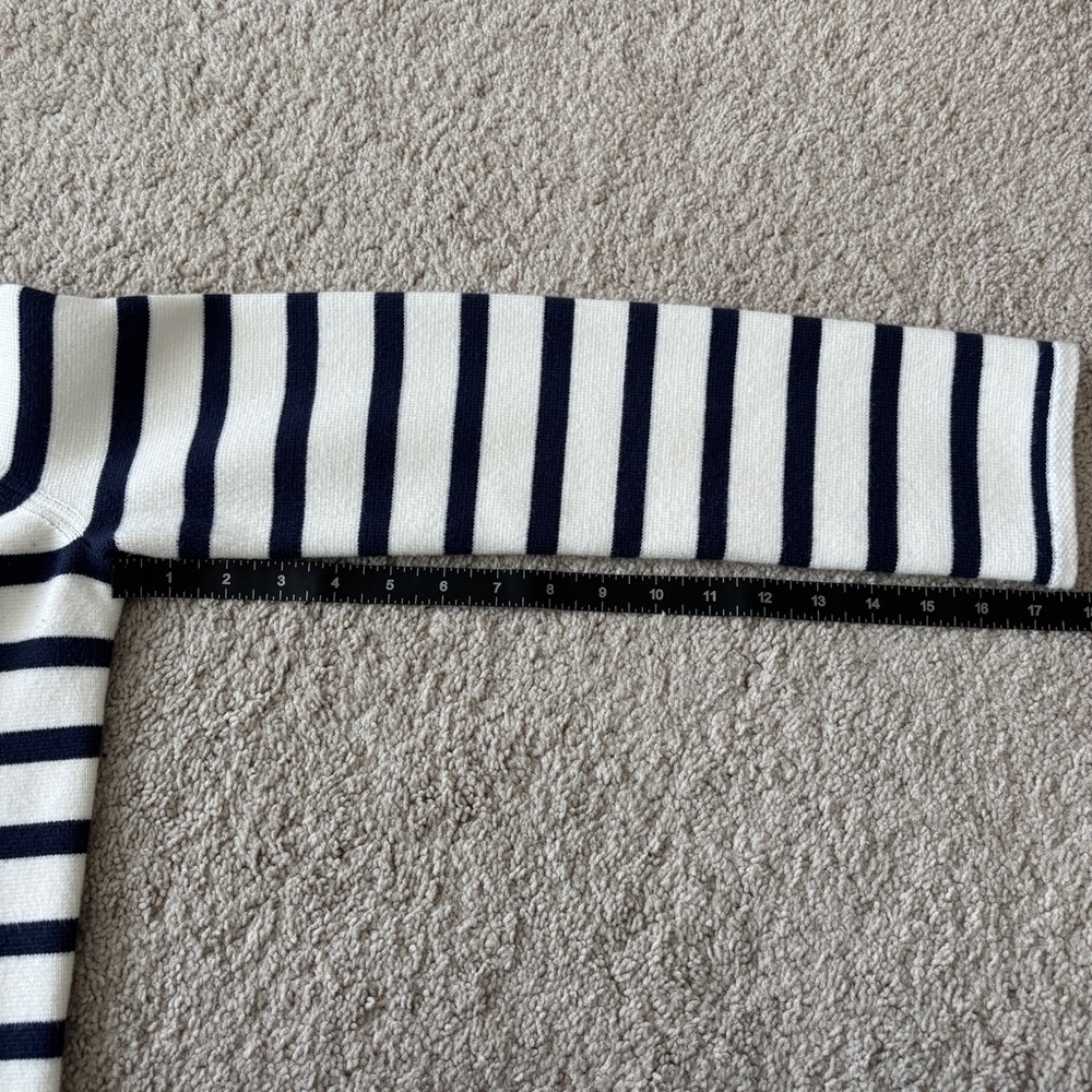 Abercrombie and Fitch LuxeLoft Crew Sweater Jacket White Navy Stripe Lady Jacket - Picture 10 of 10